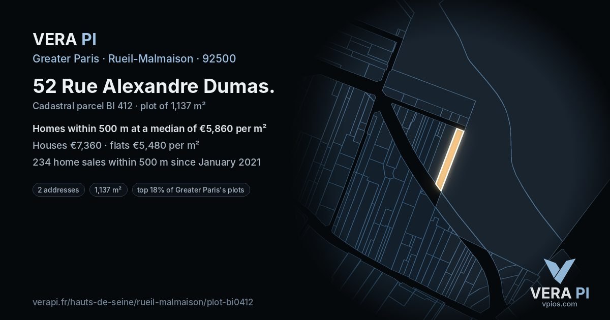 52 Rue Alexandre Dumas, Rueil-Malmaison at night – the plot lit, the parcels around coloured by the prices near them