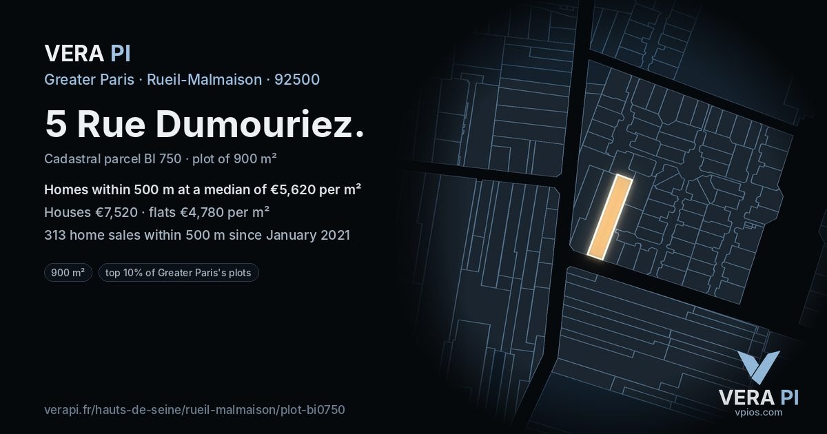 5 Rue Dumouriez, Rueil-Malmaison at night – the plot lit, the parcels around coloured by the prices near them