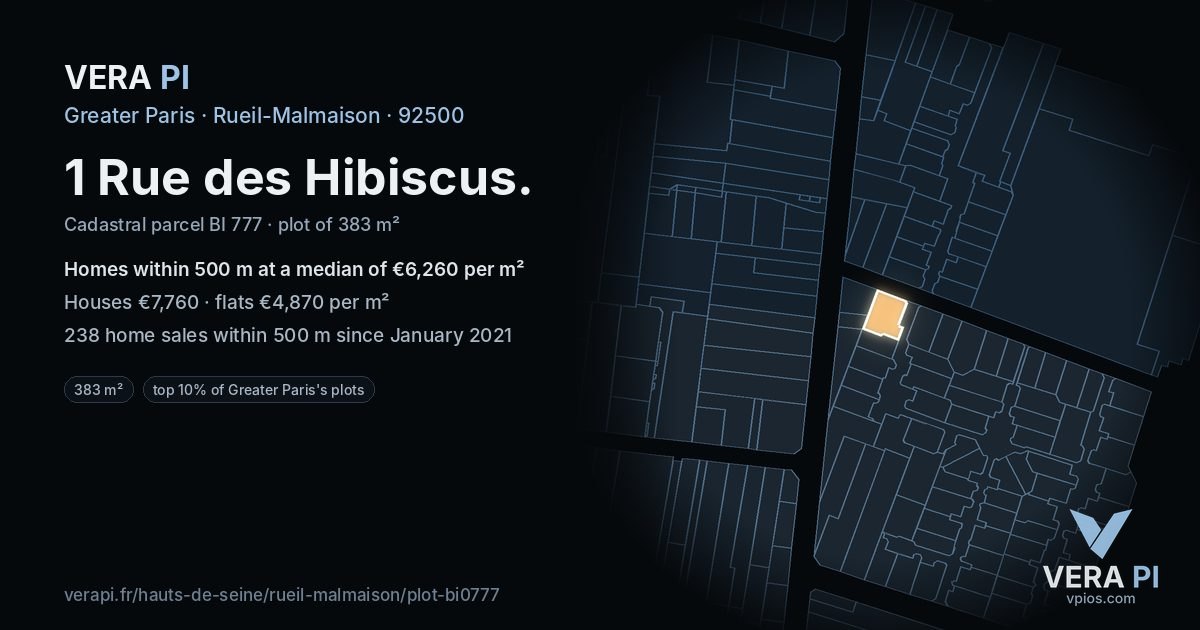 1 Rue des Hibiscus, Rueil-Malmaison at night – the plot lit, the parcels around coloured by the prices near them