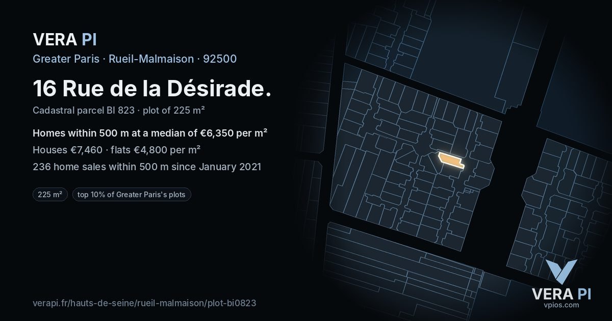 16 Rue de la Désirade, Rueil-Malmaison at night – the plot lit, the parcels around coloured by the prices near them