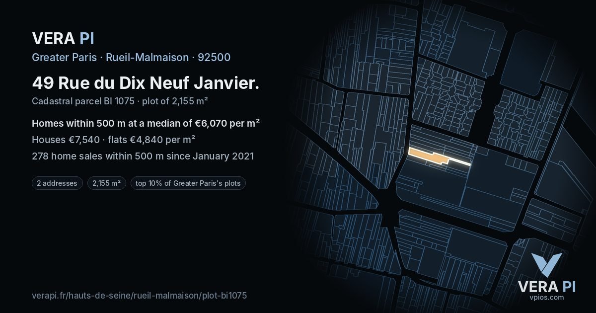 49 Rue du Dix Neuf Janvier, Rueil-Malmaison at night – the plot lit, the parcels around coloured by the prices near them