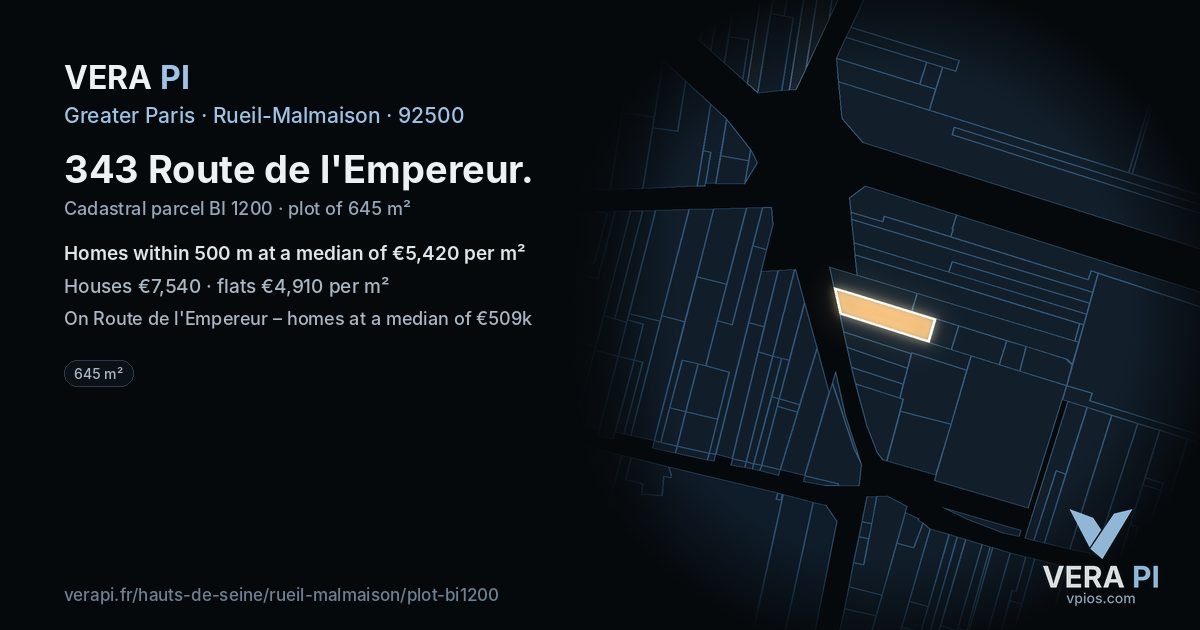 343 Route de l'Empereur, Rueil-Malmaison at night – the plot lit, the parcels around coloured by the prices near them