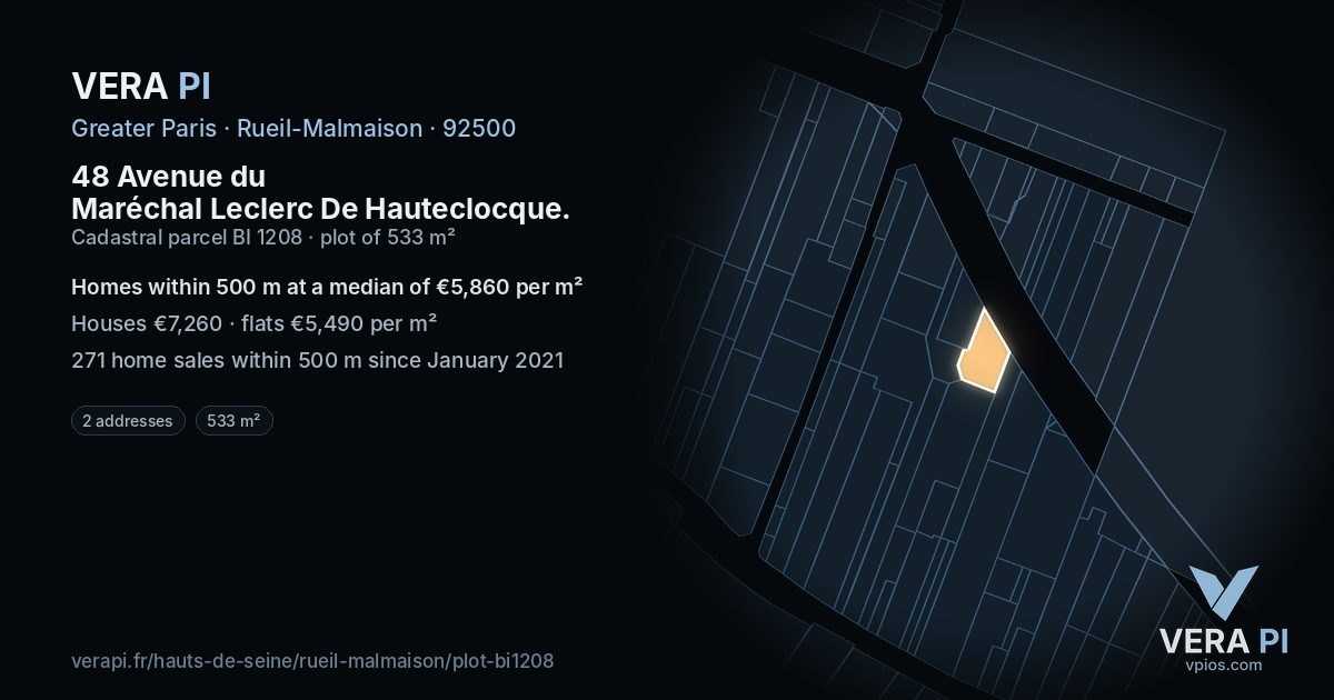 48 Avenue du Maréchal Leclerc De Hauteclocque, Rueil-Malmaison at night – the plot lit, the parcels around coloured by the prices near them