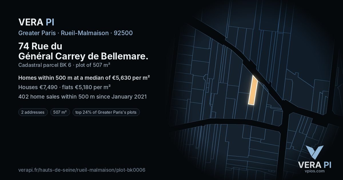 74 Rue du Général Carrey de Bellemare, Rueil-Malmaison at night – the plot lit, the parcels around coloured by the prices near them