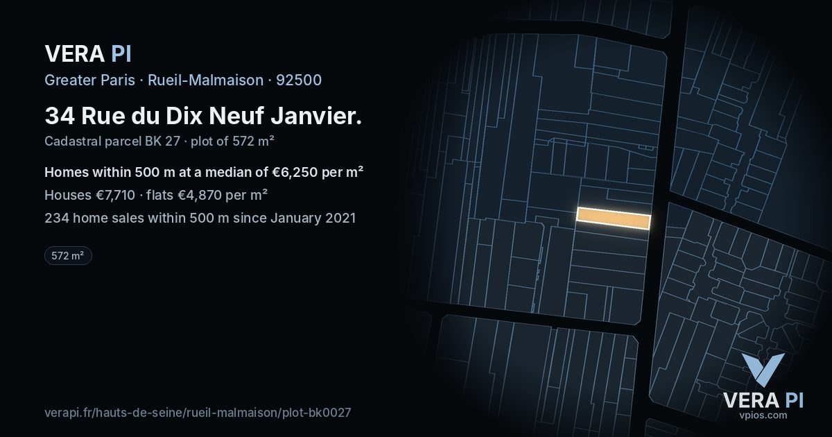 34 Rue du Dix Neuf Janvier, Rueil-Malmaison at night – the plot lit, the parcels around coloured by the prices near them