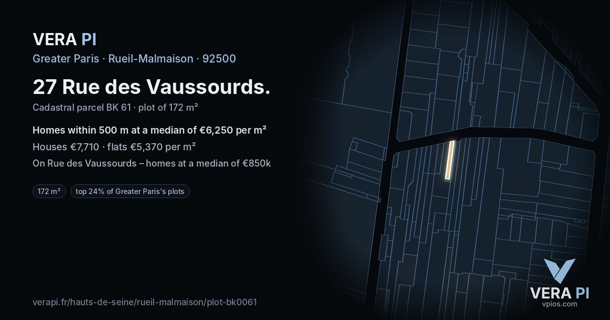 27 Rue des Vaussourds, Rueil-Malmaison at night – the plot lit, the parcels around coloured by the prices near them