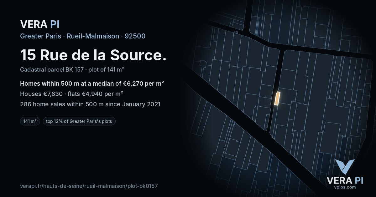 15 Rue de la Source, Rueil-Malmaison at night – the plot lit, the parcels around coloured by the prices near them