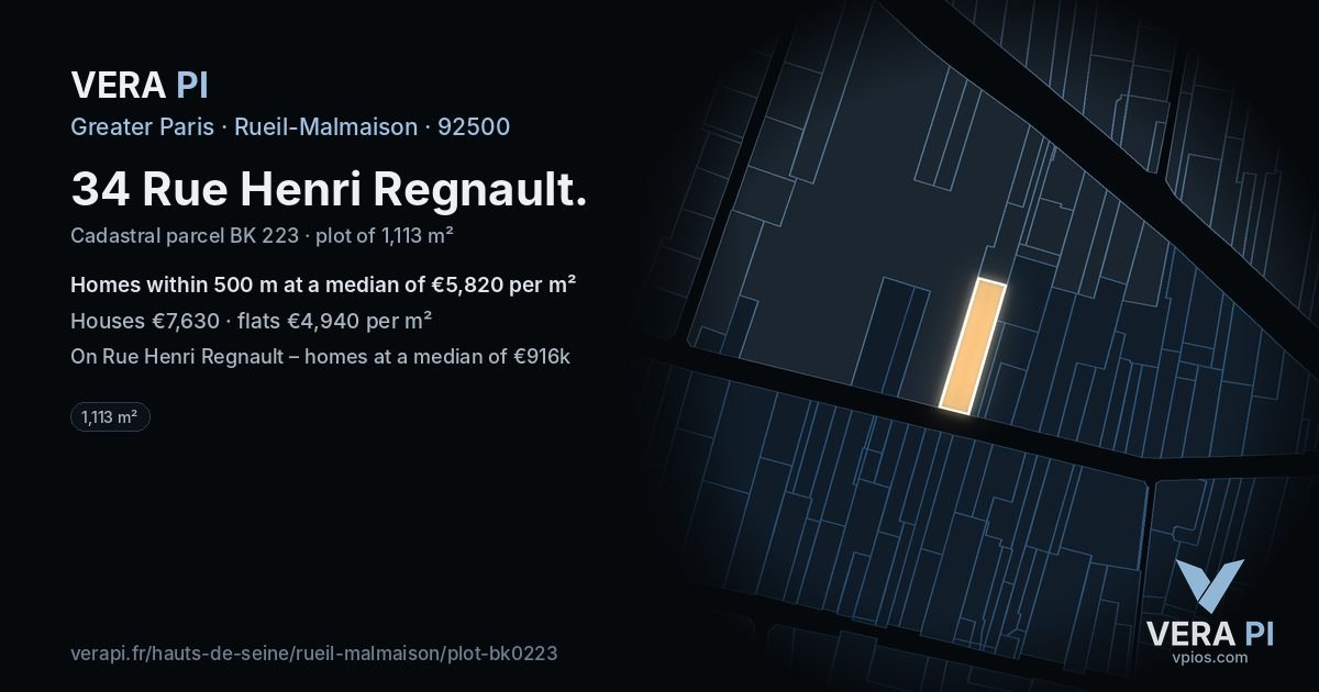 34 Rue Henri Regnault, Rueil-Malmaison at night – the plot lit, the parcels around coloured by the prices near them