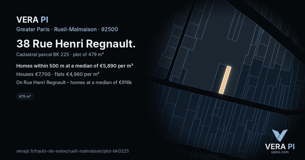 38 Rue Henri Regnault, Rueil-Malmaison at night – the plot lit, the parcels around coloured by the prices near them