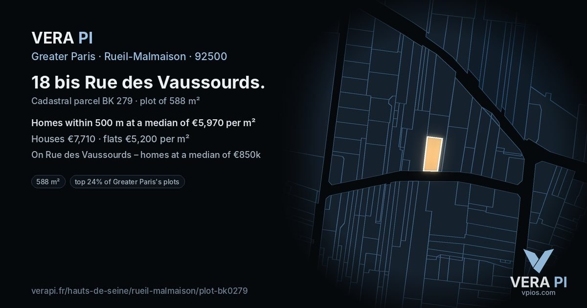 18 bis Rue des Vaussourds, Rueil-Malmaison at night – the plot lit, the parcels around coloured by the prices near them