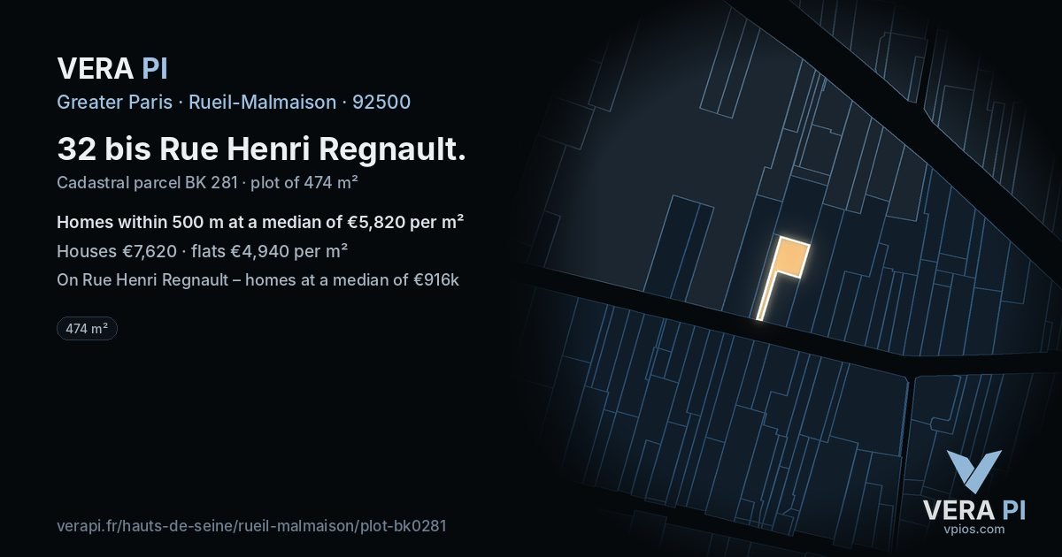 32 bis Rue Henri Regnault, Rueil-Malmaison at night – the plot lit, the parcels around coloured by the prices near them
