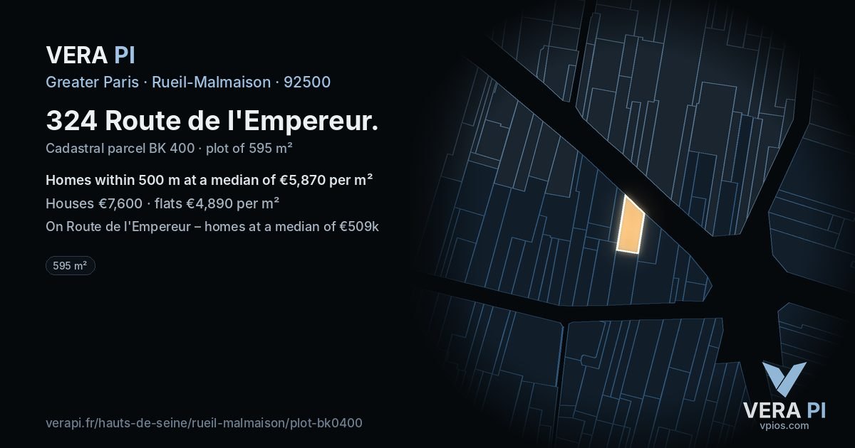 324 Route de l'Empereur, Rueil-Malmaison at night – the plot lit, the parcels around coloured by the prices near them