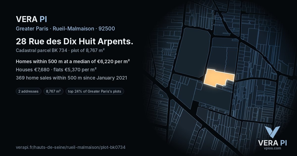 28 Rue des Dix Huit Arpents, Rueil-Malmaison at night – the plot lit, the parcels around coloured by the prices near them