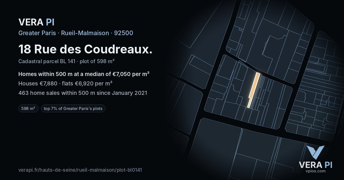 18 Rue des Coudreaux, Rueil-Malmaison at night – the plot lit, the parcels around coloured by the prices near them