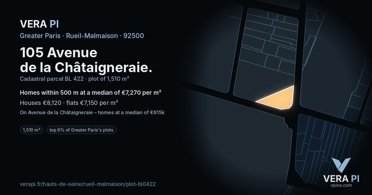 105 Avenue de la Châtaigneraie, Rueil-Malmaison at night – the plot lit, the parcels around coloured by the prices near them