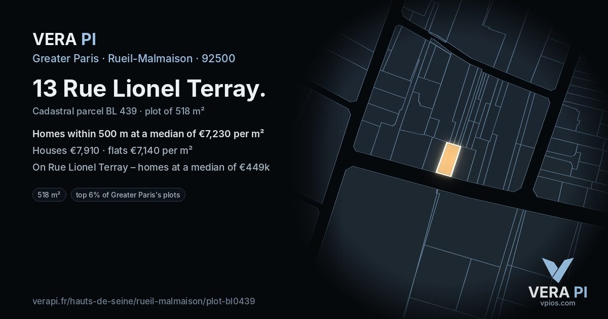 13 Rue Lionel Terray, Rueil-Malmaison at night – the plot lit, the parcels around coloured by the prices near them