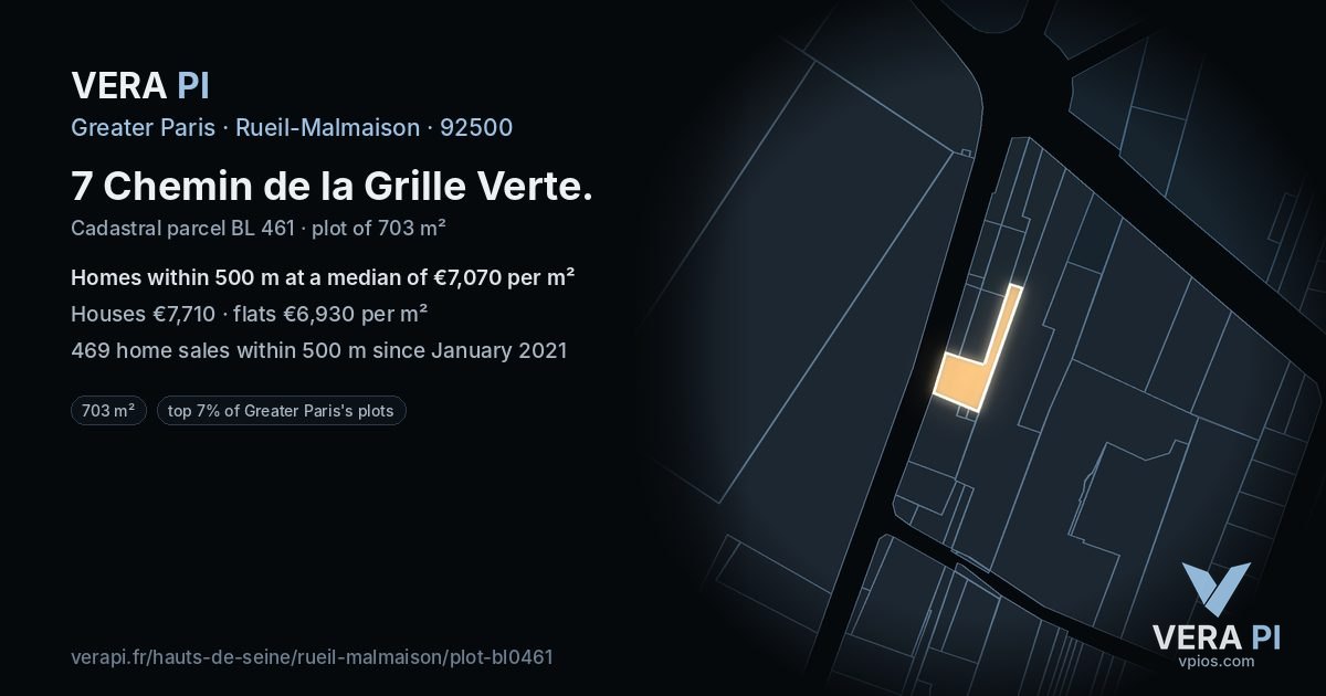7 Chemin de la Grille Verte, Rueil-Malmaison at night – the plot lit, the parcels around coloured by the prices near them