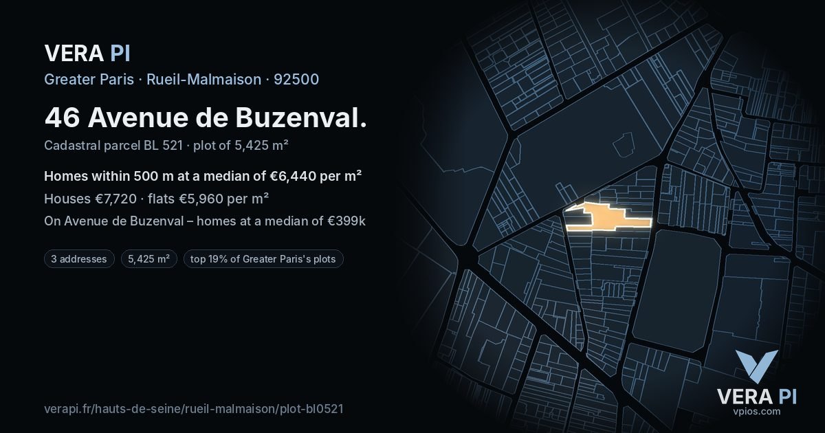 46 Avenue de Buzenval, Rueil-Malmaison at night – the plot lit, the parcels around coloured by the prices near them