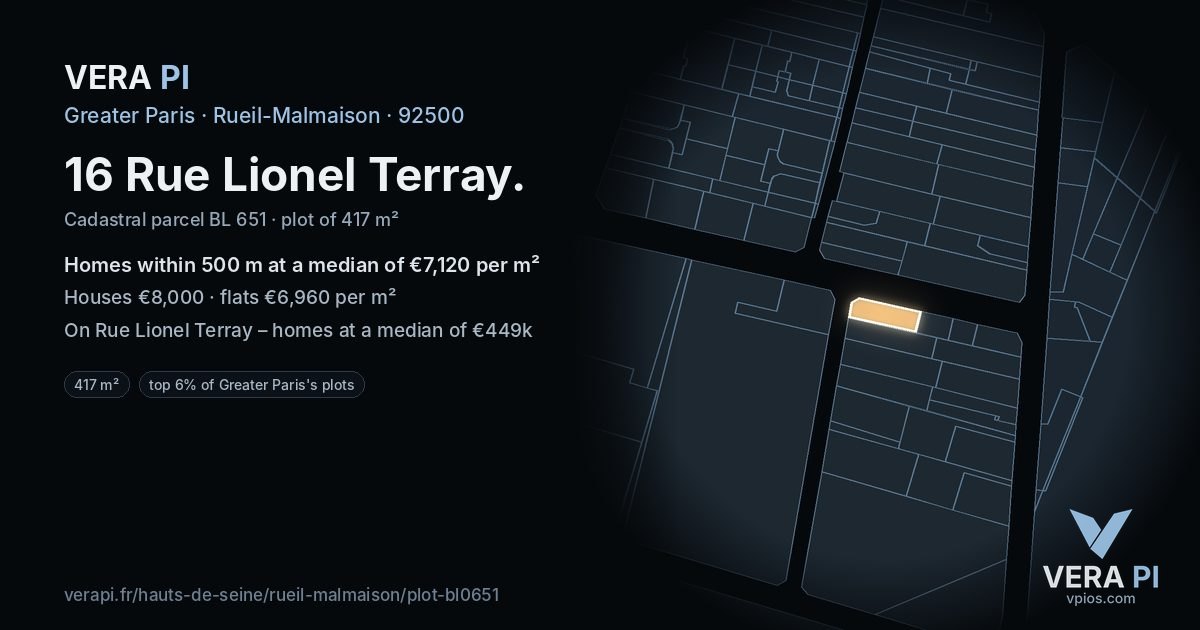 16 Rue Lionel Terray, Rueil-Malmaison at night – the plot lit, the parcels around coloured by the prices near them