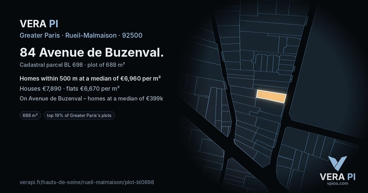 84 Avenue de Buzenval, Rueil-Malmaison at night – the plot lit, the parcels around coloured by the prices near them