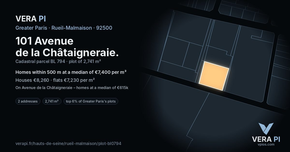 101 Avenue de la Châtaigneraie, Rueil-Malmaison at night – the plot lit, the parcels around coloured by the prices near them