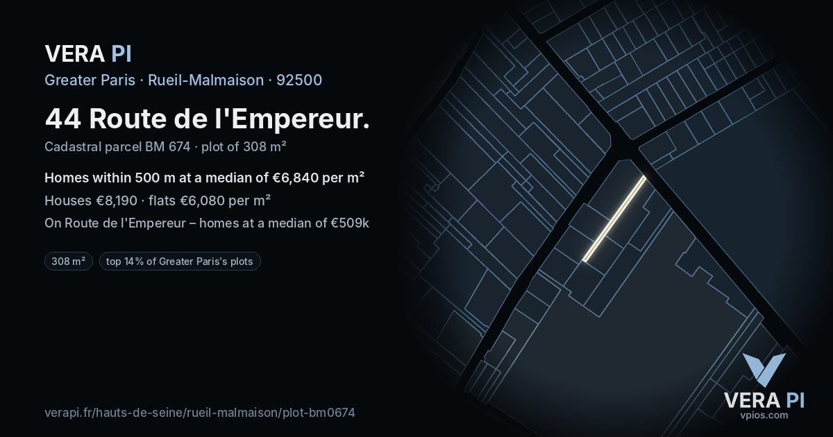44 Route de l'Empereur, Rueil-Malmaison at night – the plot lit, the parcels around coloured by the prices near them