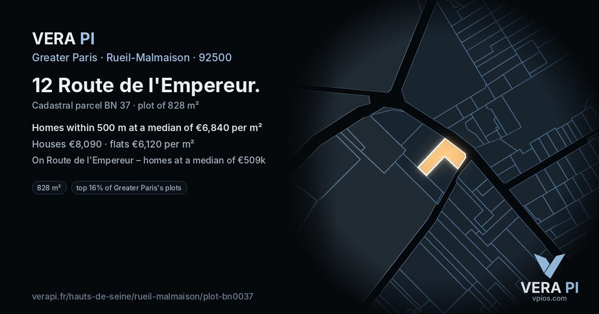12 Route de l'Empereur, Rueil-Malmaison at night – the plot lit, the parcels around coloured by the prices near them