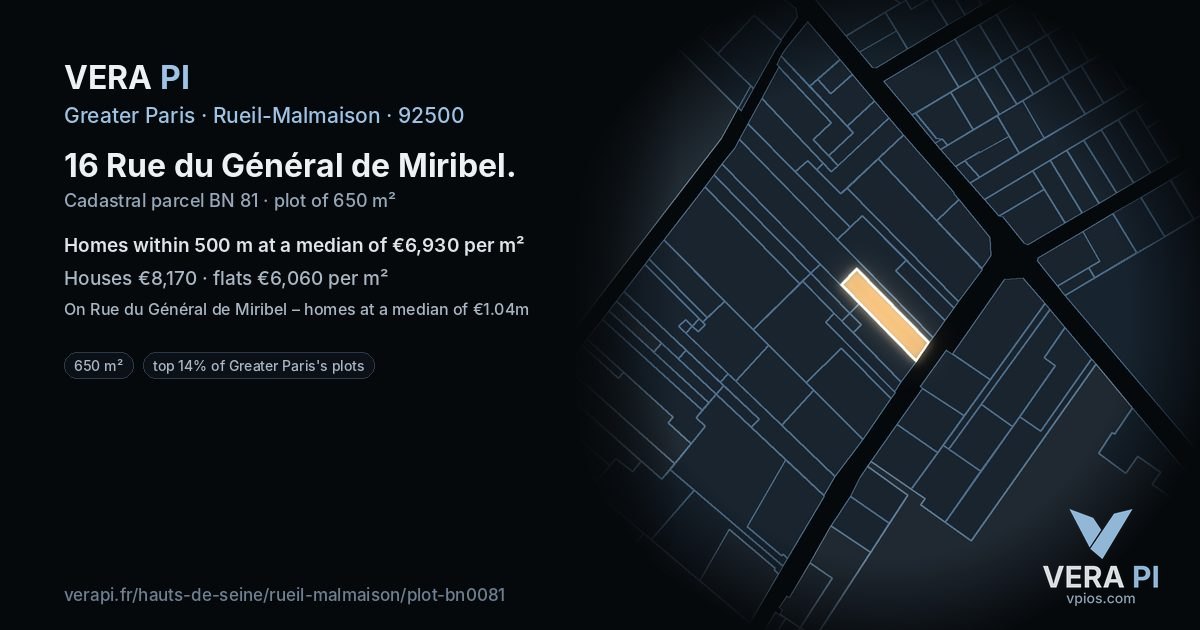 16 Rue du Général de Miribel, Rueil-Malmaison at night – the plot lit, the parcels around coloured by the prices near them