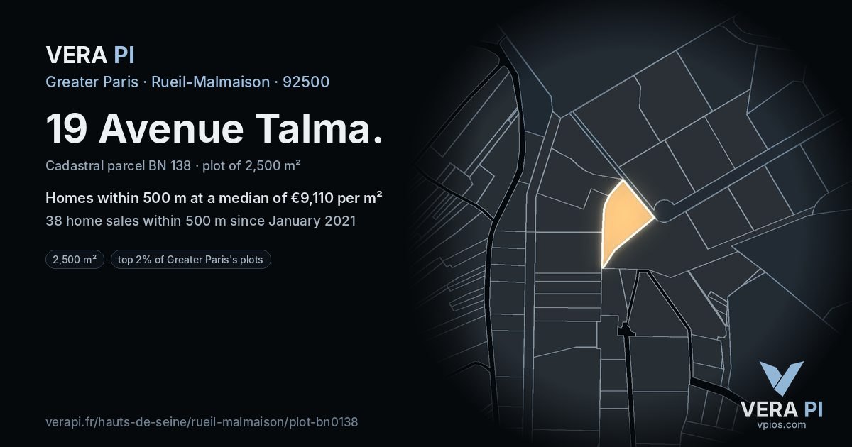 19 Avenue Talma, Rueil-Malmaison at night – the plot lit, the parcels around coloured by the prices near them