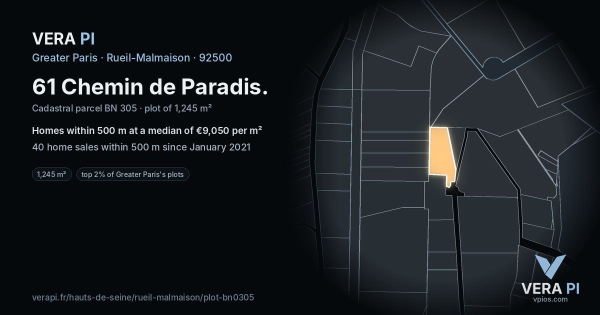 61 Chemin de Paradis, Rueil-Malmaison at night – the plot lit, the parcels around coloured by the prices near them