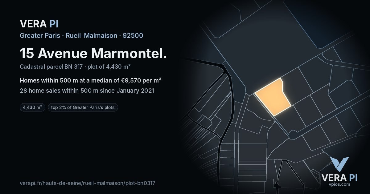 15 Avenue Marmontel, Rueil-Malmaison at night – the plot lit, the parcels around coloured by the prices near them