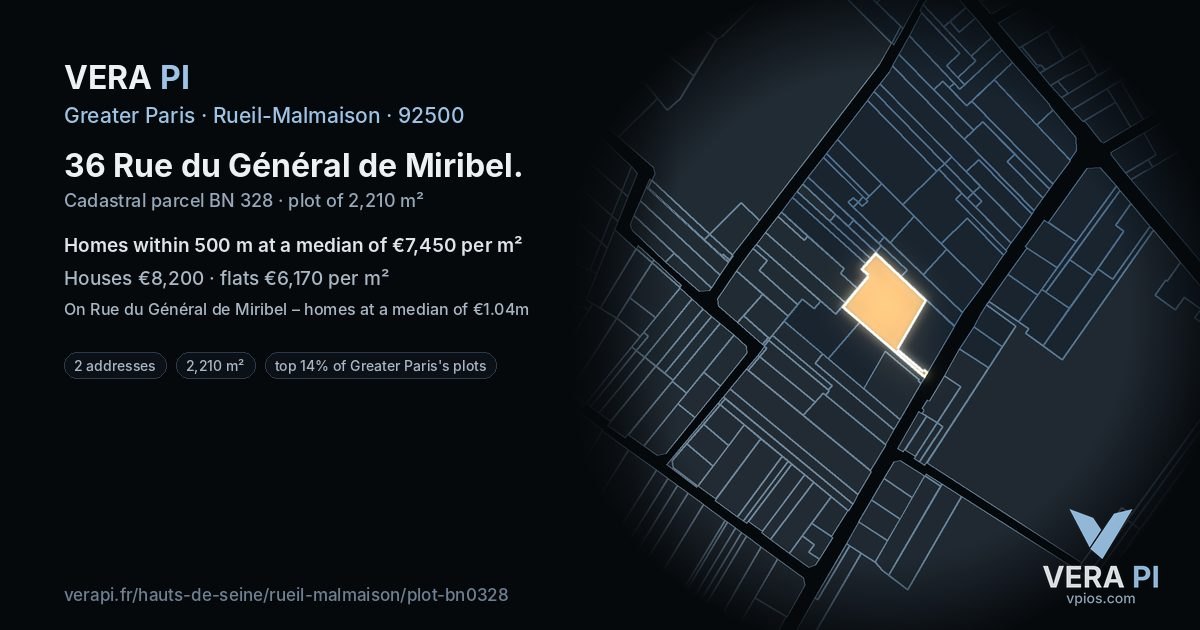 36 Rue du Général de Miribel, Rueil-Malmaison at night – the plot lit, the parcels around coloured by the prices near them