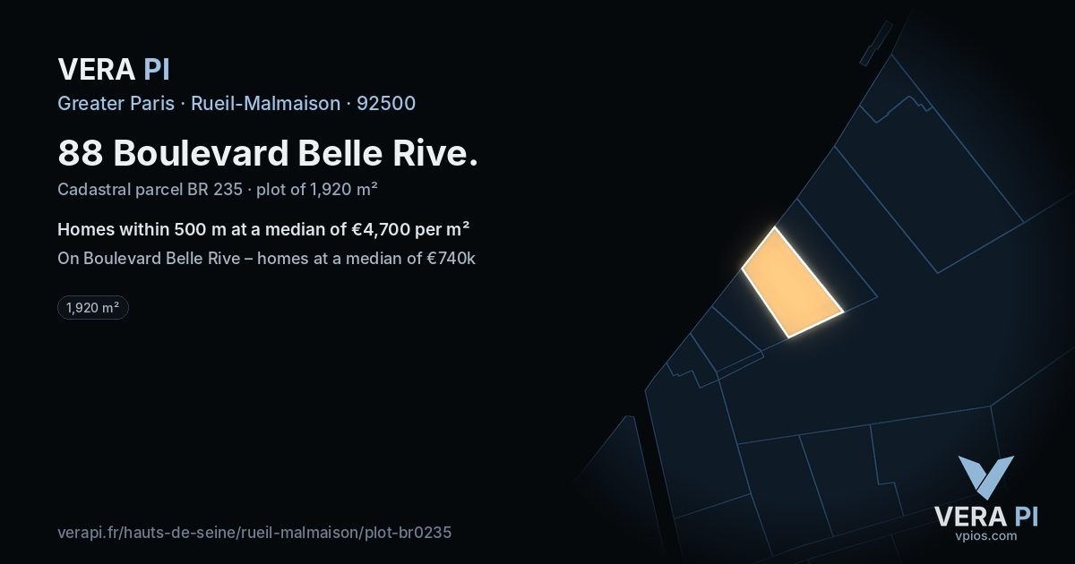 88 Boulevard Belle Rive, Rueil-Malmaison at night – the plot lit, the parcels around coloured by the prices near them