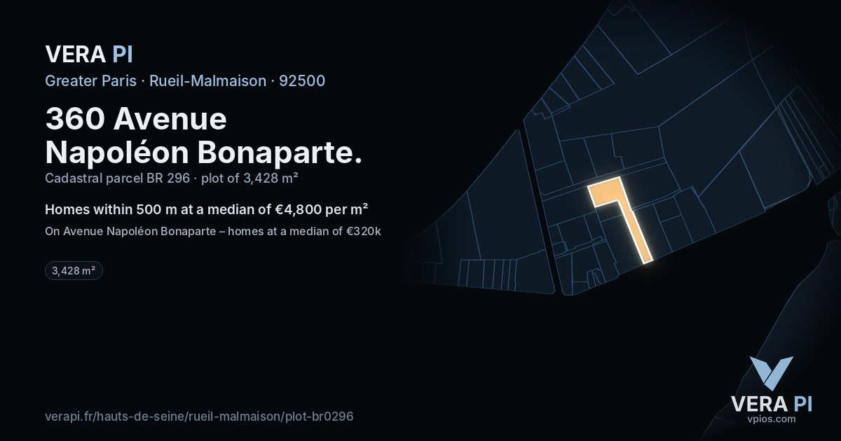 360 Avenue Napoléon Bonaparte, Rueil-Malmaison at night – the plot lit, the parcels around coloured by the prices near them
