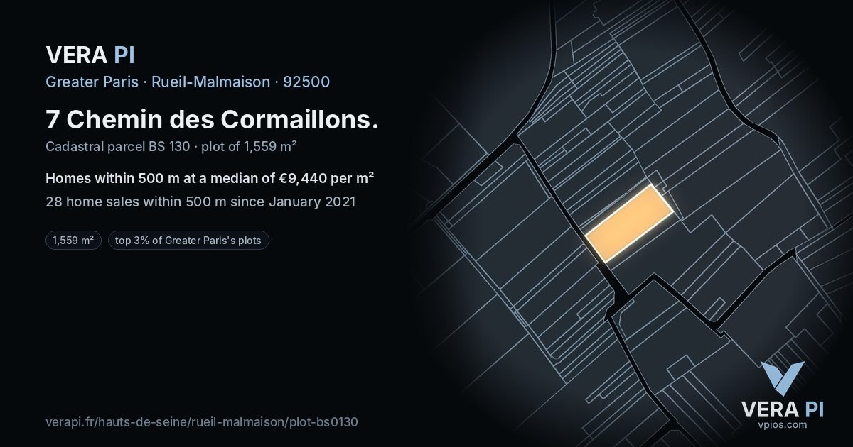 7 Chemin des Cormaillons, Rueil-Malmaison at night – the plot lit, the parcels around coloured by the prices near them