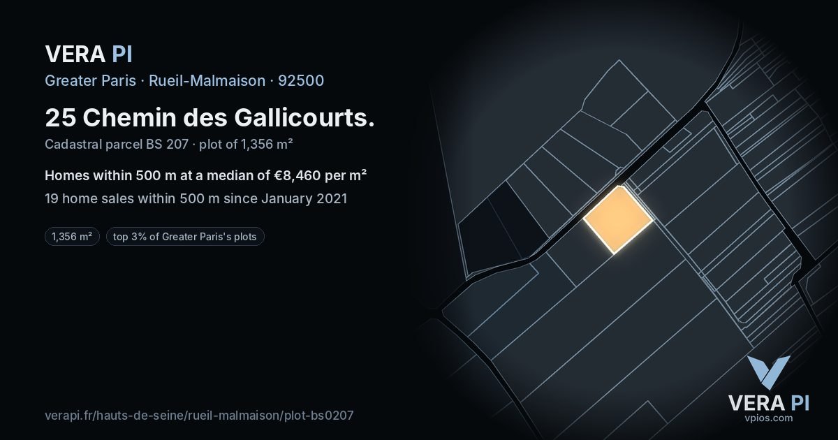 25 Chemin des Gallicourts, Rueil-Malmaison at night – the plot lit, the parcels around coloured by the prices near them