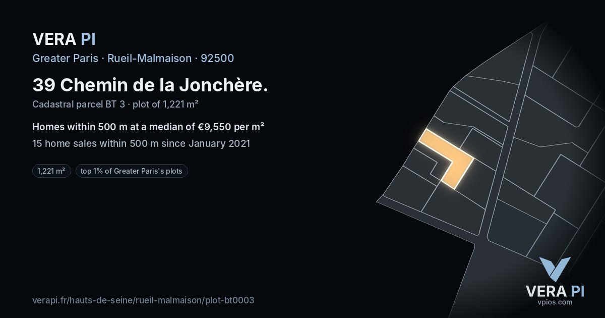 39 Chemin de la Jonchère, Rueil-Malmaison at night – the plot lit, the parcels around coloured by the prices near them