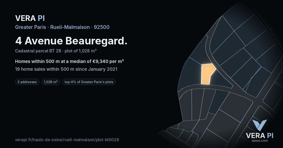 4 Avenue Beauregard, Rueil-Malmaison at night – the plot lit, the parcels around coloured by the prices near them