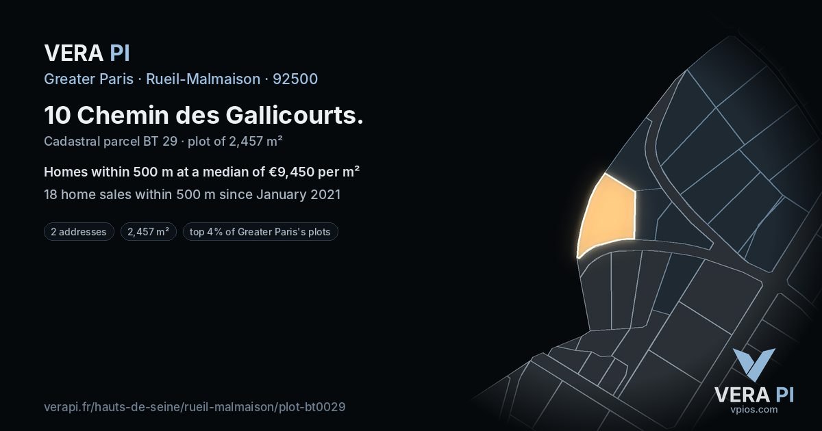 10 Chemin des Gallicourts, Rueil-Malmaison at night – the plot lit, the parcels around coloured by the prices near them