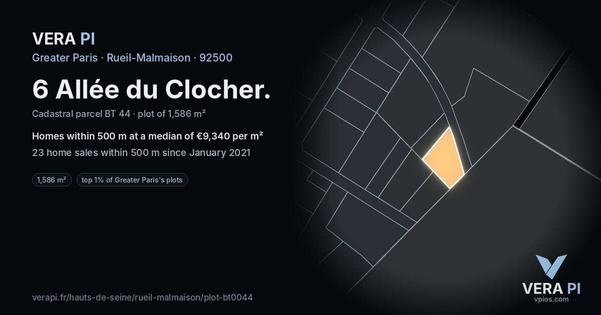 6 Allée du Clocher, Rueil-Malmaison at night – the plot lit, the parcels around coloured by the prices near them
