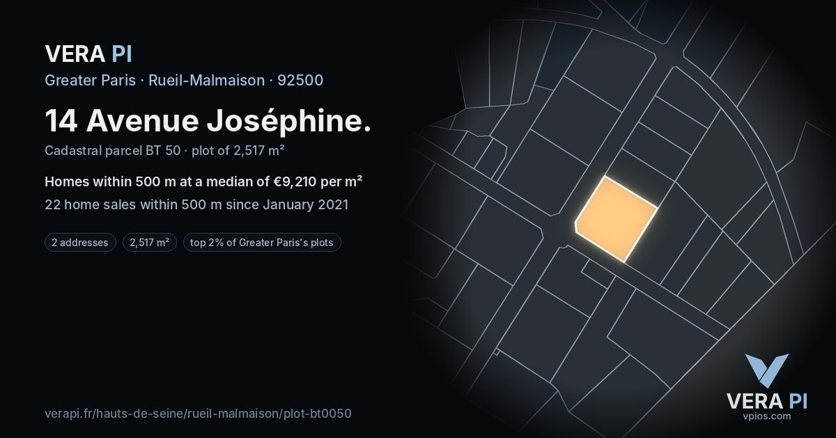 14 Avenue Joséphine, Rueil-Malmaison at night – the plot lit, the parcels around coloured by the prices near them