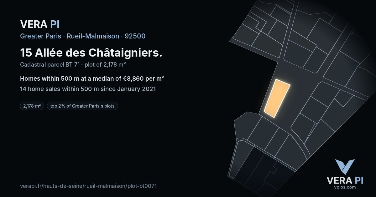 15 Allée des Châtaigniers, Rueil-Malmaison at night – the plot lit, the parcels around coloured by the prices near them