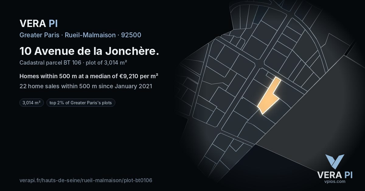 10 Avenue de la Jonchère, Rueil-Malmaison at night – the plot lit, the parcels around coloured by the prices near them