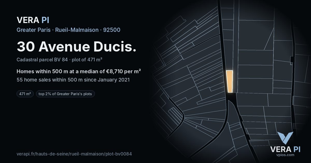 30 Avenue Ducis, Rueil-Malmaison at night – the plot lit, the parcels around coloured by the prices near them