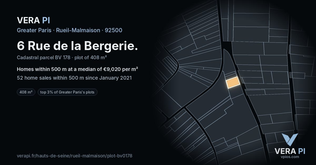 6 Rue de la Bergerie, Rueil-Malmaison at night – the plot lit, the parcels around coloured by the prices near them