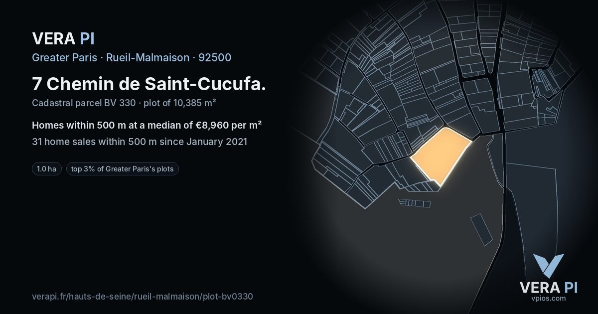 7 Chemin de Saint-Cucufa, Rueil-Malmaison at night – the plot lit, the parcels around coloured by the prices near them