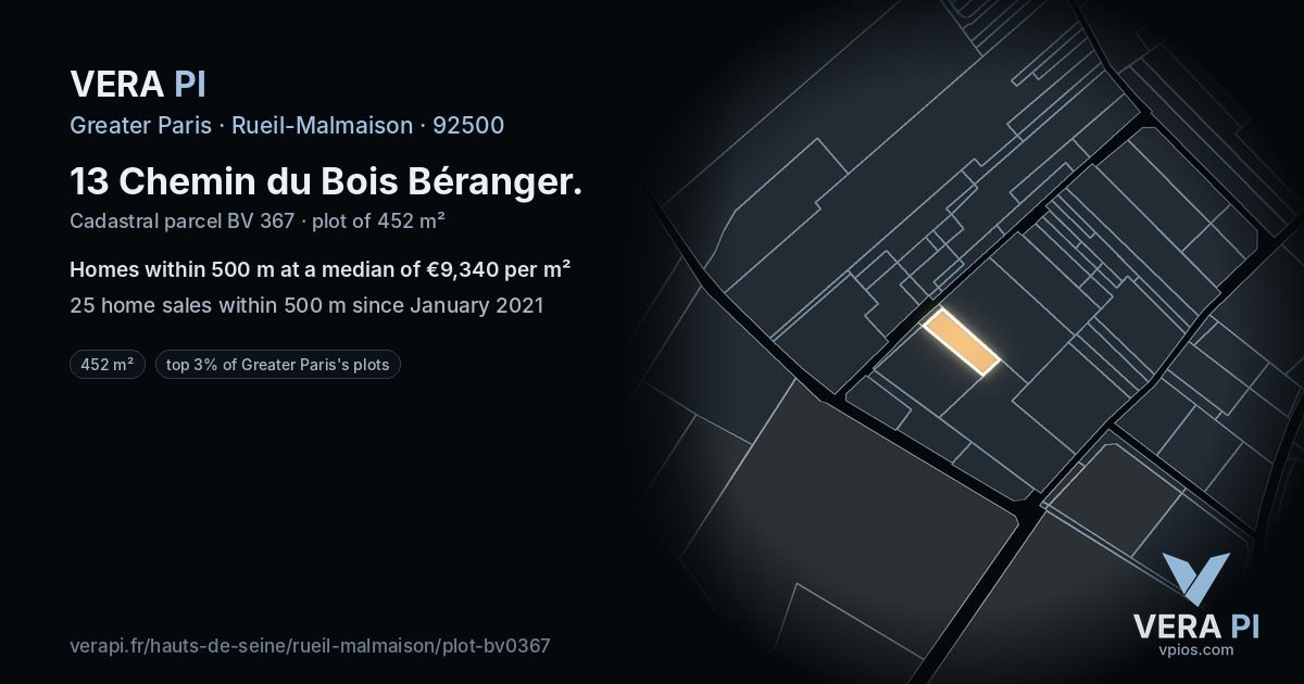 13 Chemin du Bois Béranger, Rueil-Malmaison at night – the plot lit, the parcels around coloured by the prices near them