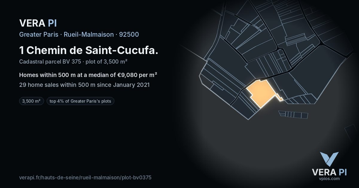 1 Chemin de Saint-Cucufa, Rueil-Malmaison at night – the plot lit, the parcels around coloured by the prices near them
