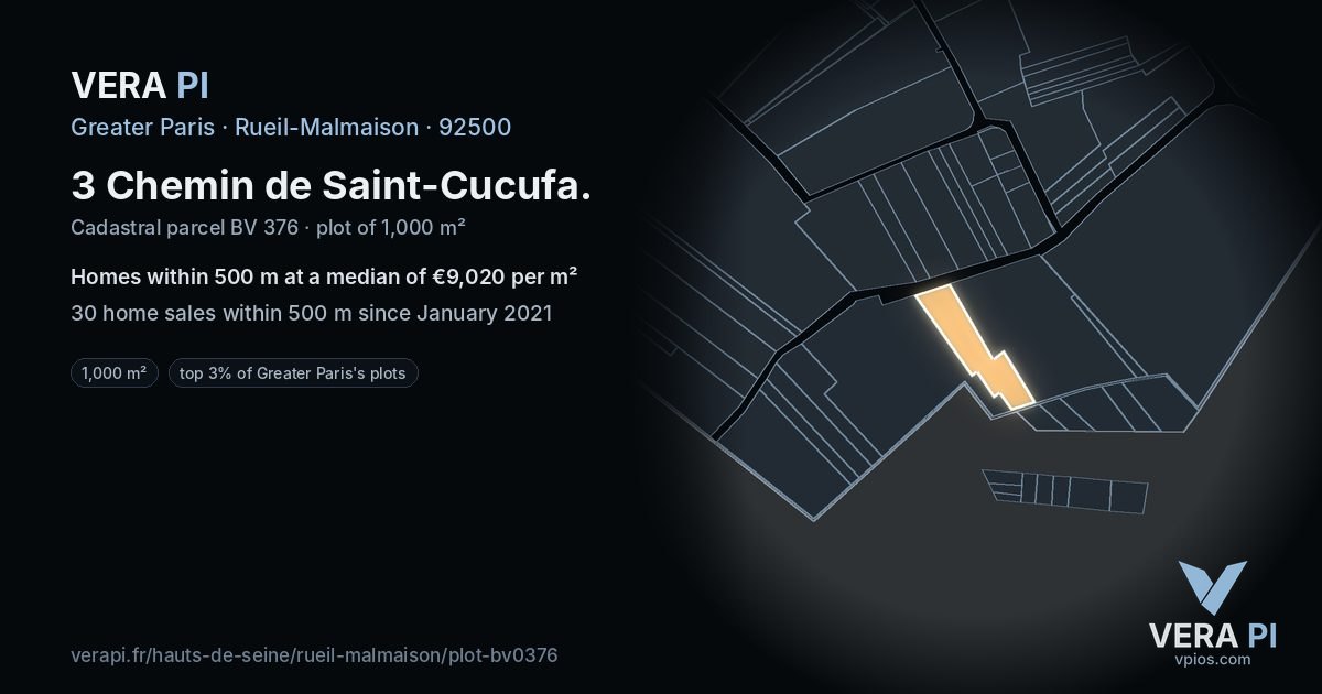 3 Chemin de Saint-Cucufa, Rueil-Malmaison at night – the plot lit, the parcels around coloured by the prices near them
