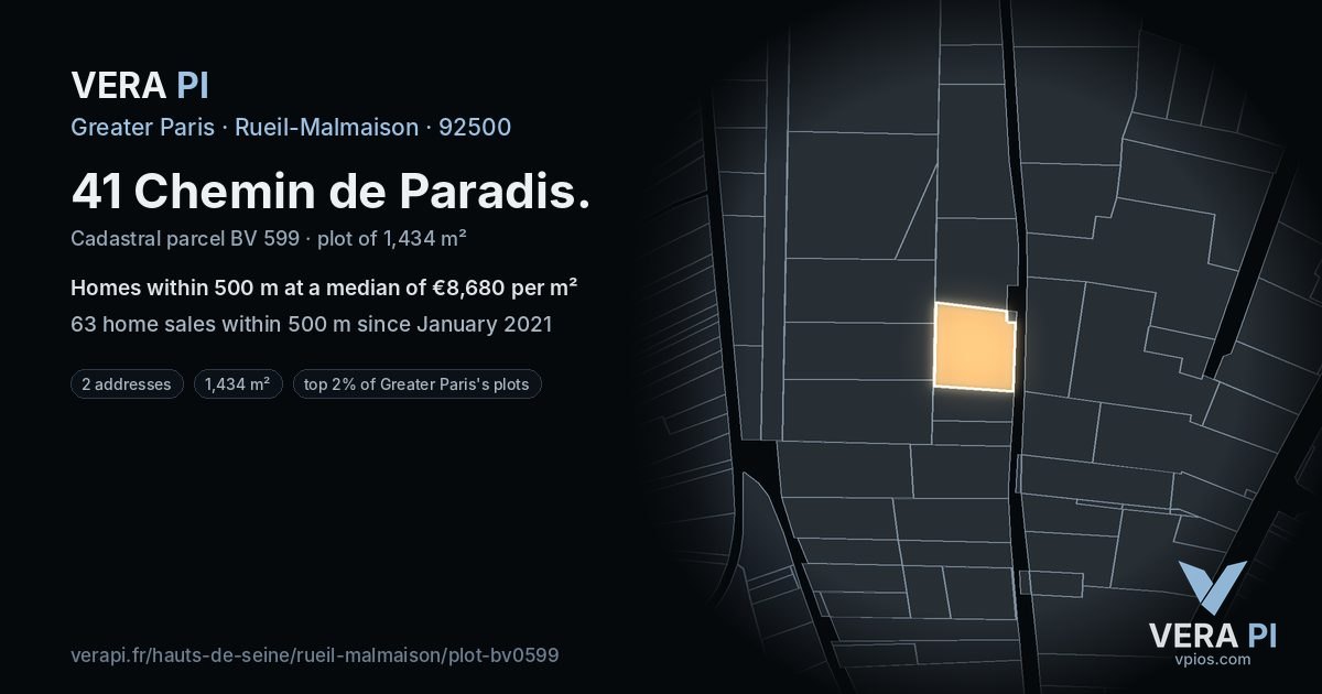 41 Chemin de Paradis, Rueil-Malmaison at night – the plot lit, the parcels around coloured by the prices near them
